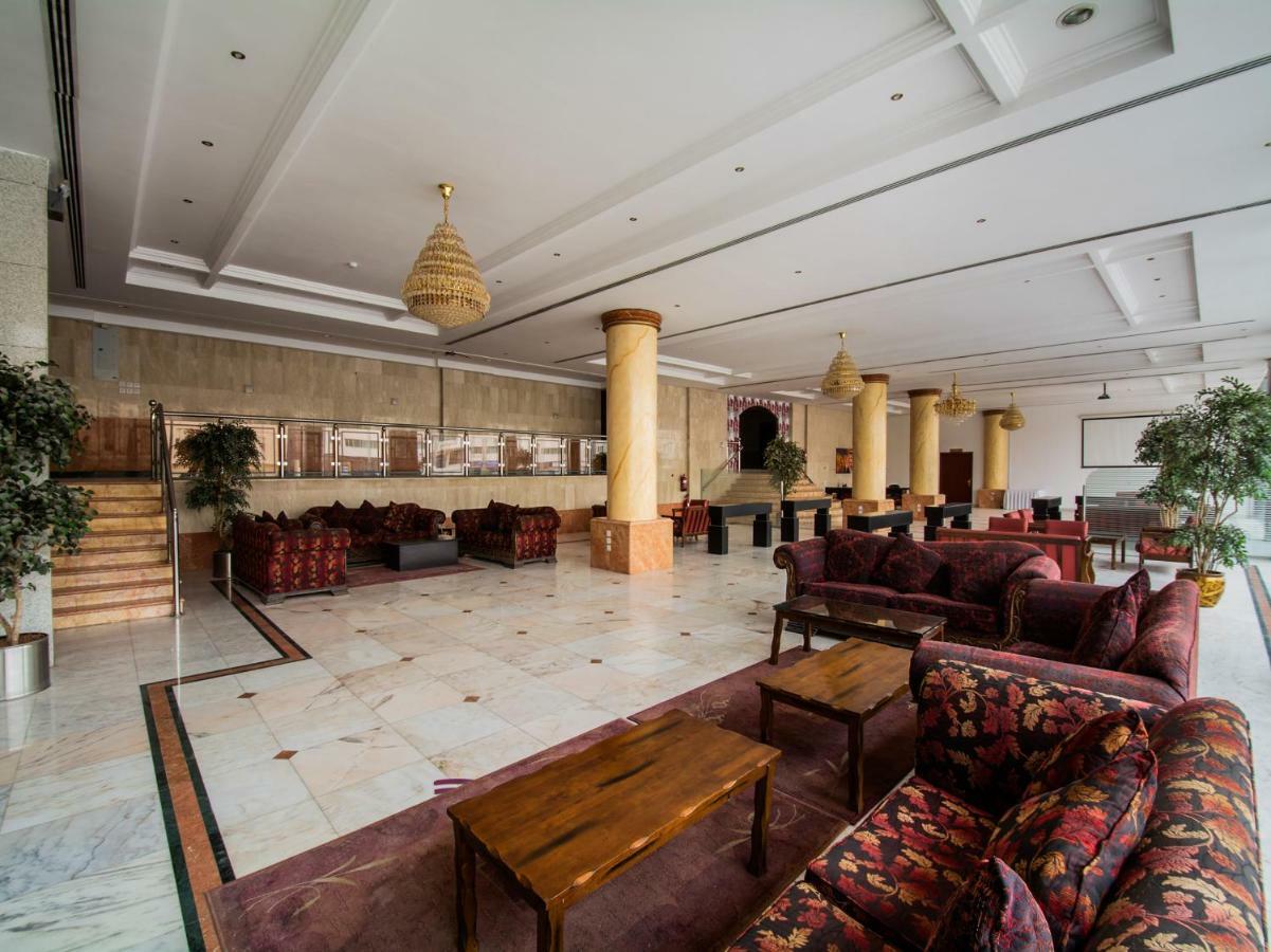 แคปิตัล โอ 162 เบอร์ซีน โฮเต็ล Hotel ริยาดห์ ภายนอก รูปภาพ